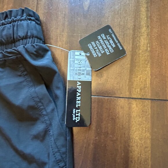 NWT Soho Apparel Women's Athletic Shorts Black Size Large - Picture 5 of 12